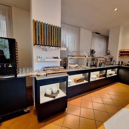 Albergo Italia Ουρμπίνο Εξωτερικό φωτογραφία