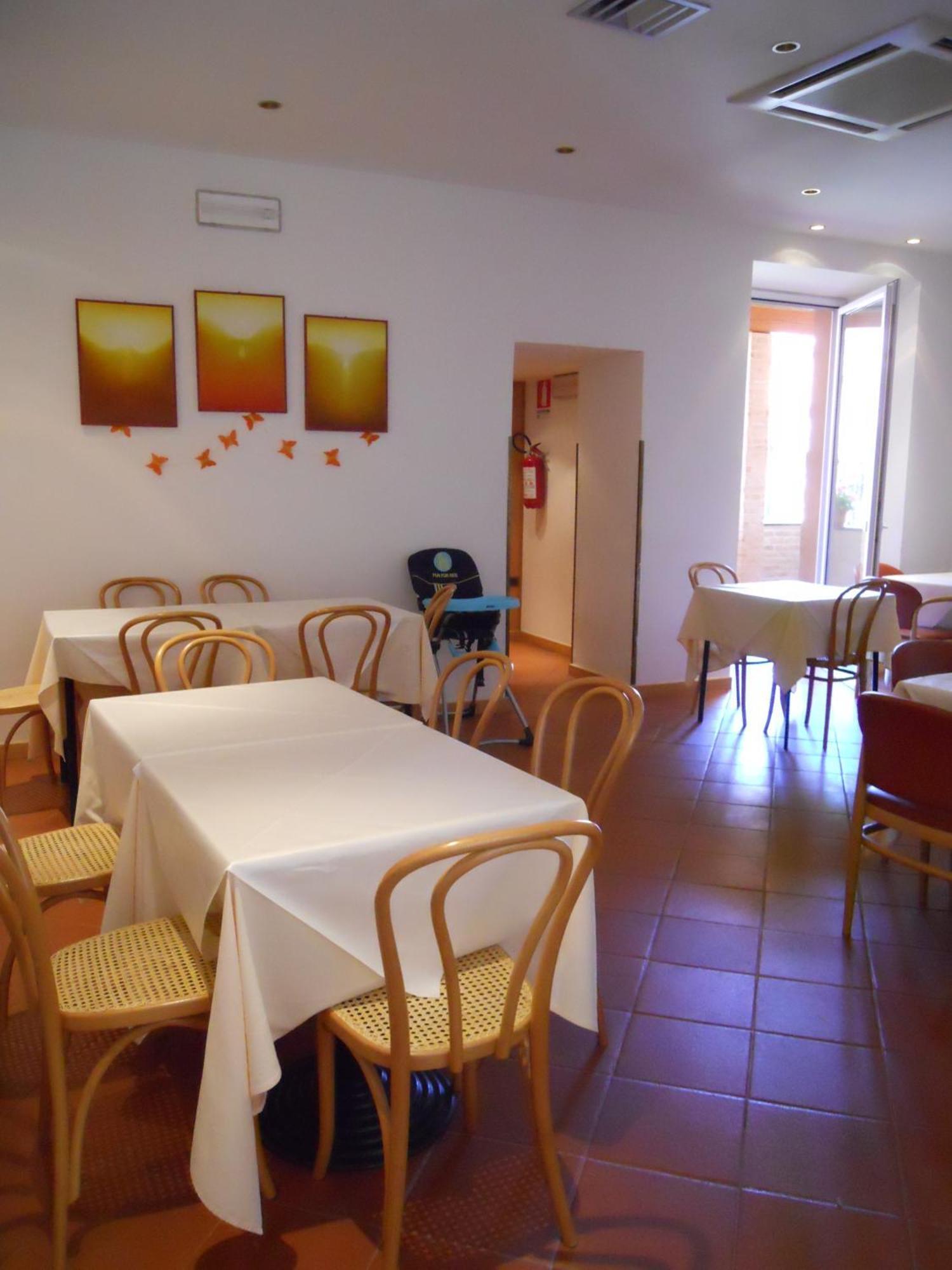 Albergo Italia Ουρμπίνο Εξωτερικό φωτογραφία